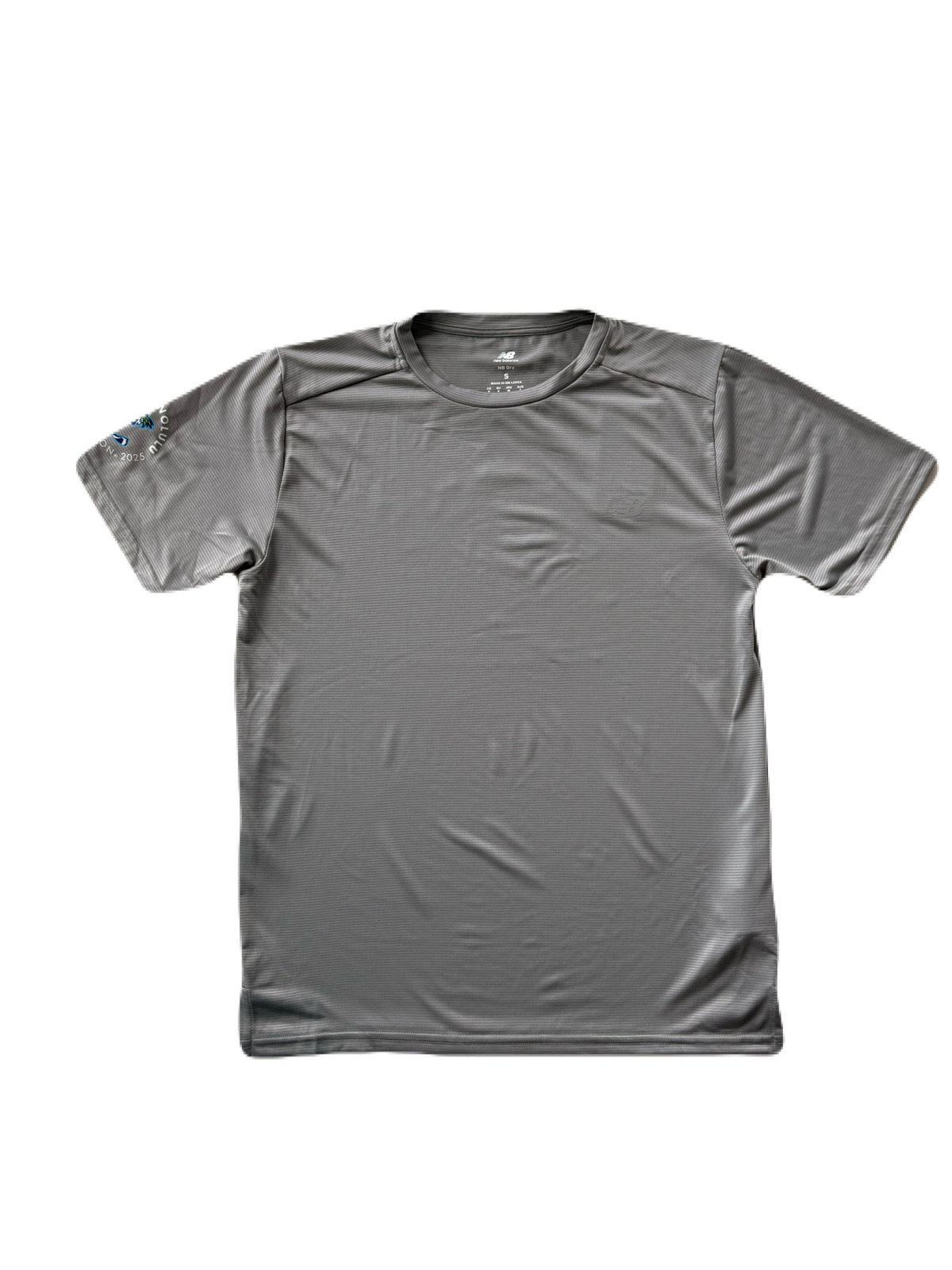 【ニューバランス製】<br>JALホノルルマラソン 2025<br>オフィシャルランニングTシャツ<br>メンズモデル(スマートグレー)