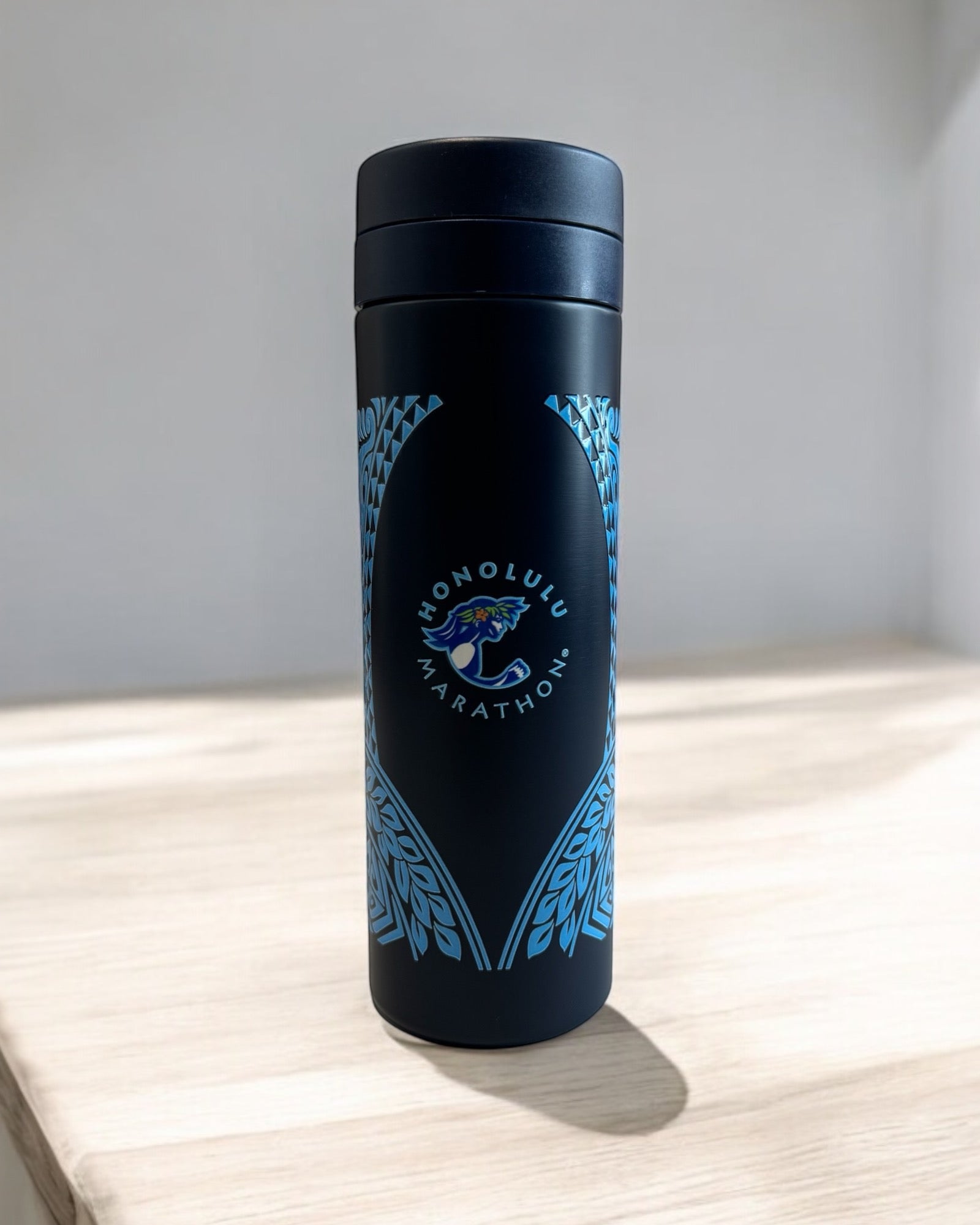 ホノルルマラソンオリジナル・サーモステンレスウォーターボトル(500ml)<br>ポリネシアンアート+King’s Runnerロゴ
